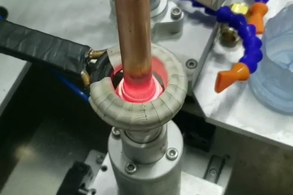 用高频感应钎焊机时常用的焊接变形矫正方法