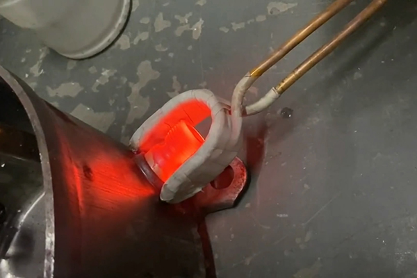 什么原因造成钎焊管接头出现焊接不良