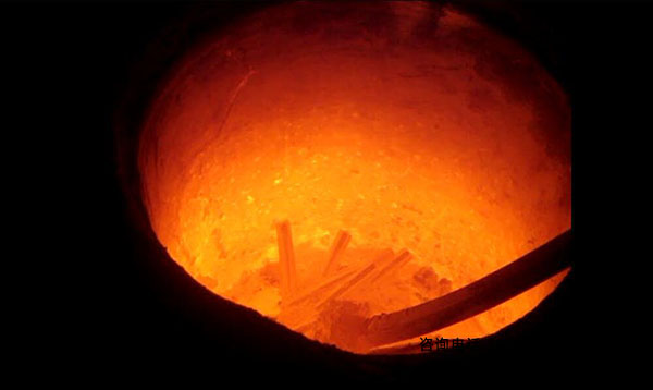 海拓深圳中频感应熔炼炉生产厂家