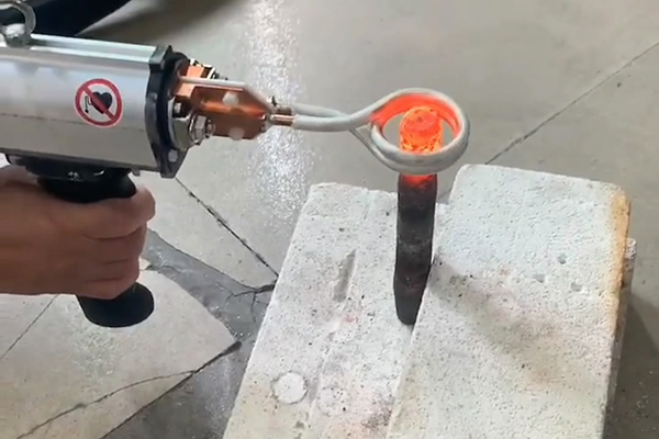 手持感应加热机-高频感应加热设备