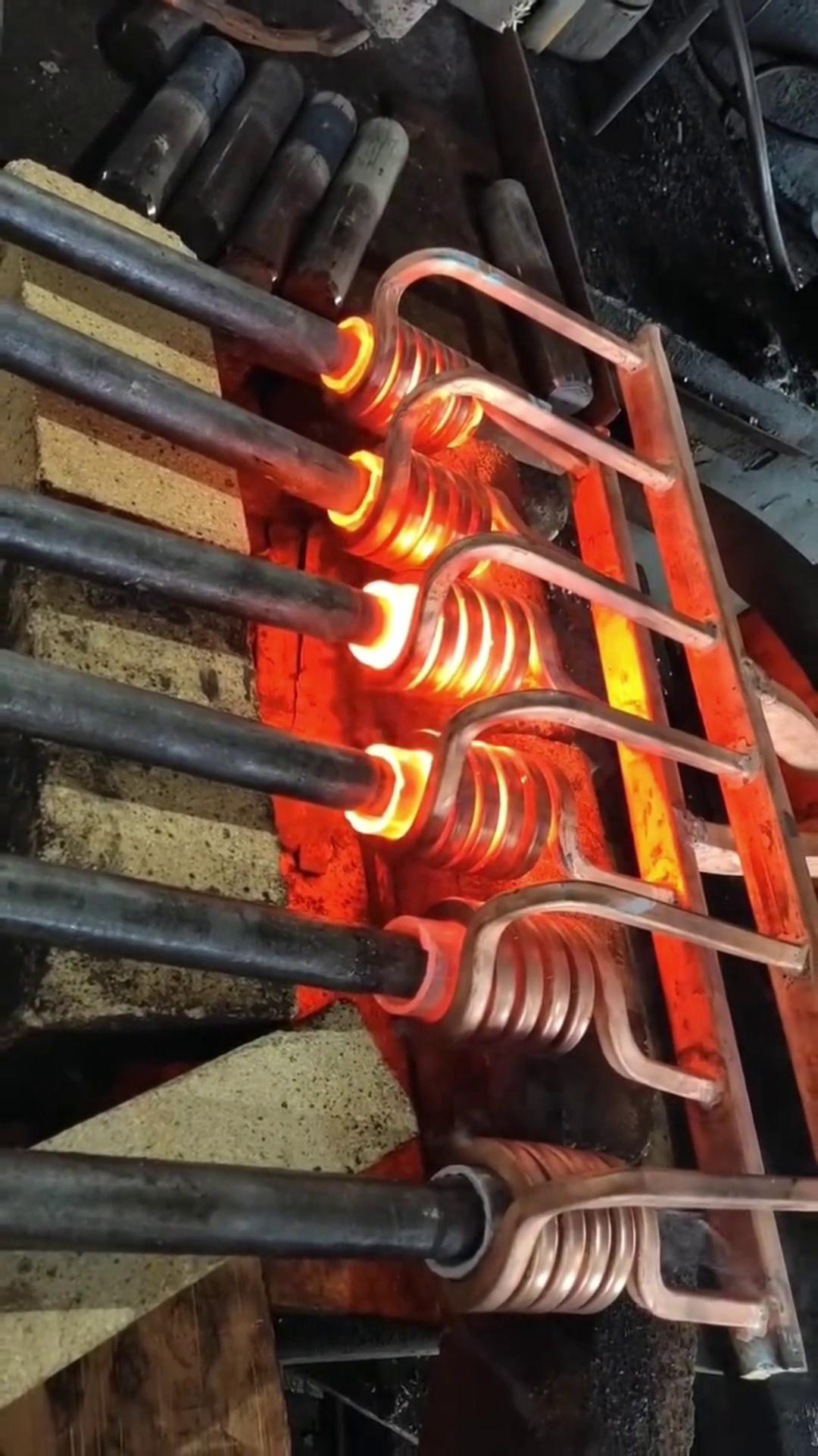 多根棒料局部加热可以使用海瑞拓高频感应加热设备来实现