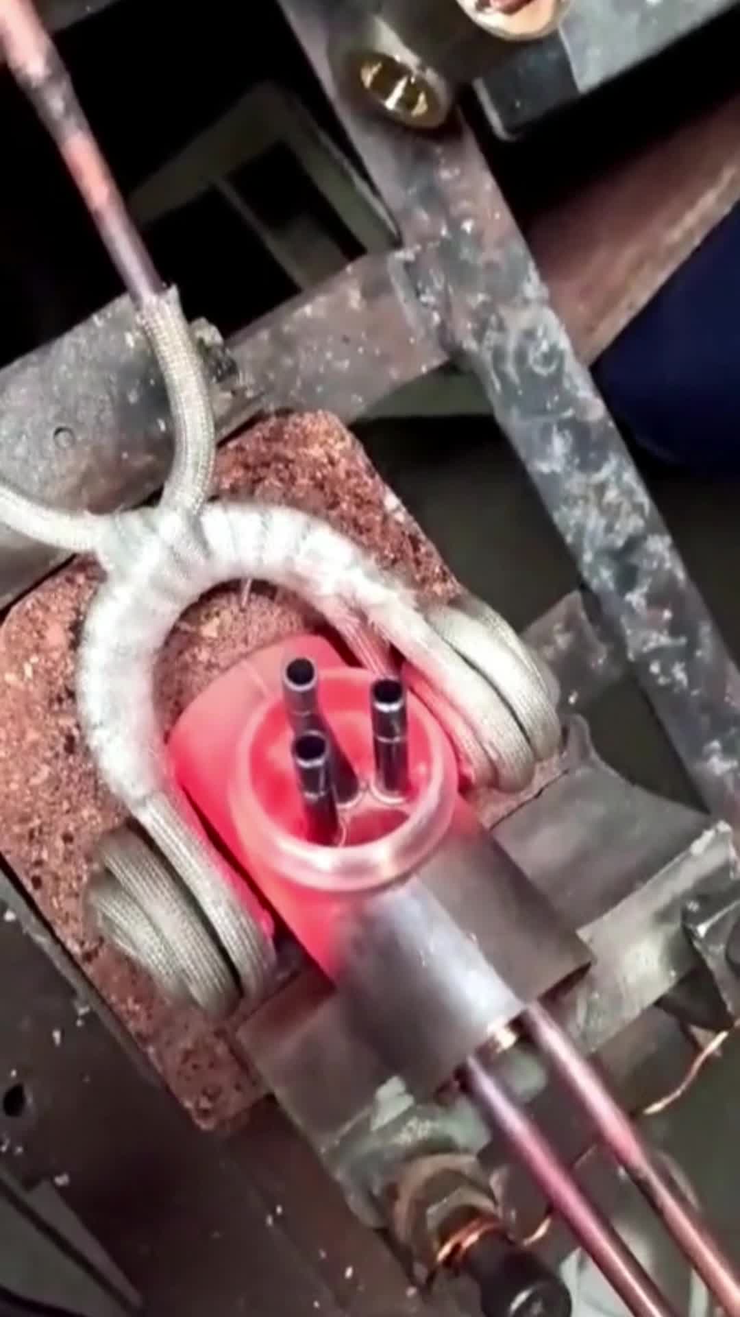 不规则铜铝钎焊可以用高频焊接机