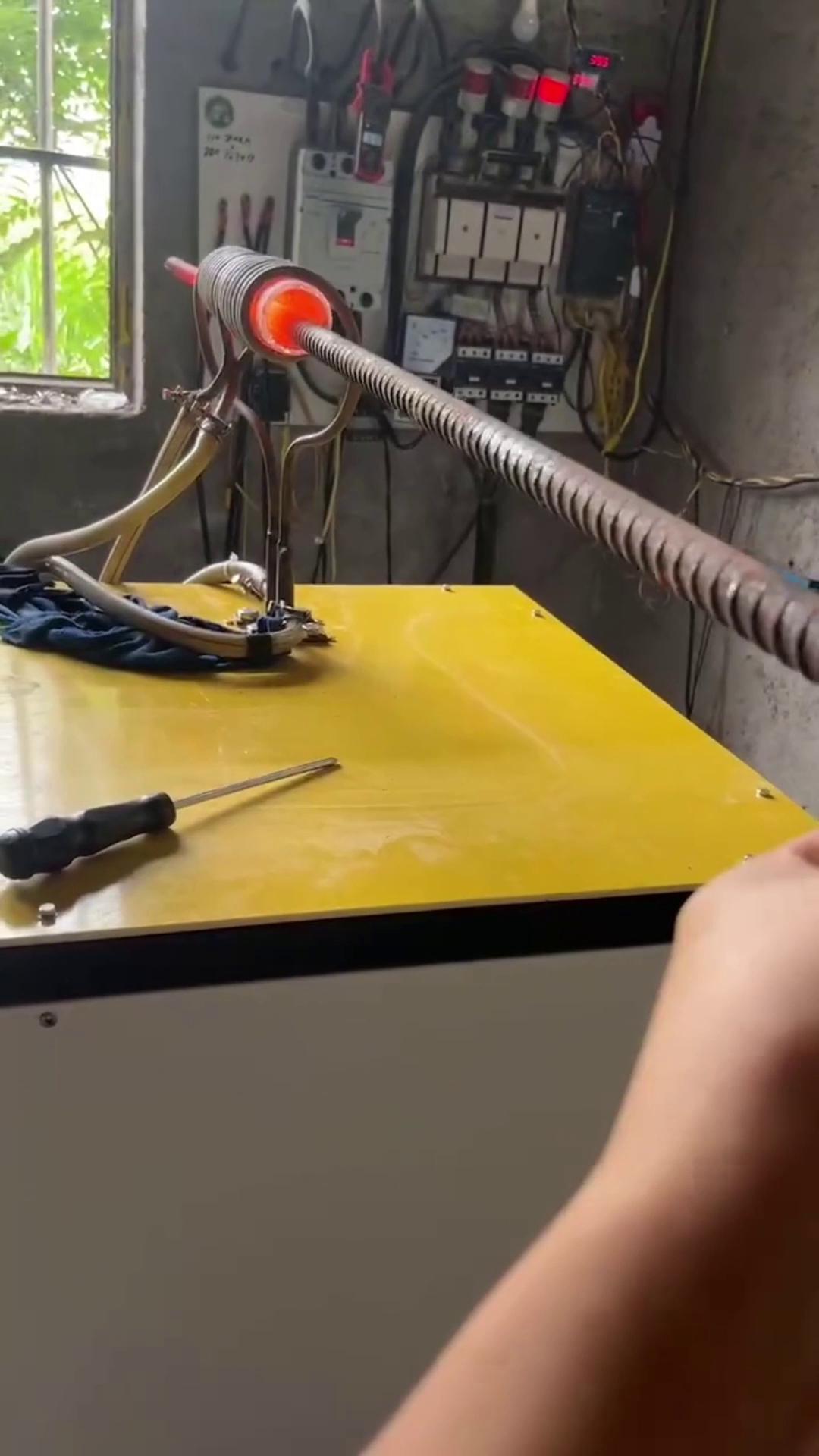 螺纹钢筋在线退火-钢热透透热中频炉-中频锻造炉