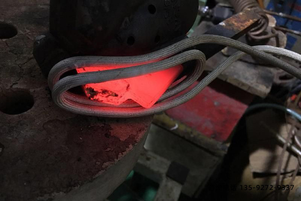 ��ɽ��Ƶ���Ȼ�-��е�豸�ȶ����������