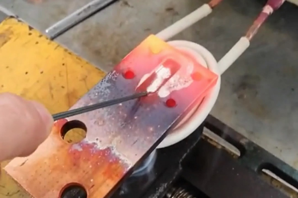 ��Ƶ��Ӧǥ��������ָʾ�Ʊ�����ô��?