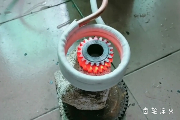 ���ִ����ø�Ƶ����