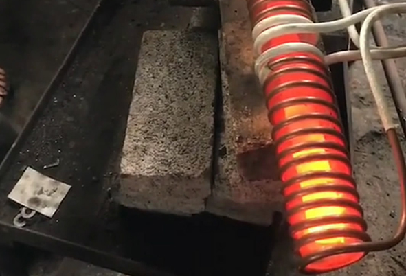 �Զ����϶������¯��Ƶ��͸¯