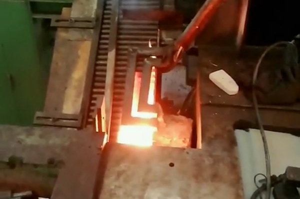 �Զ�����������Ƶ����¯