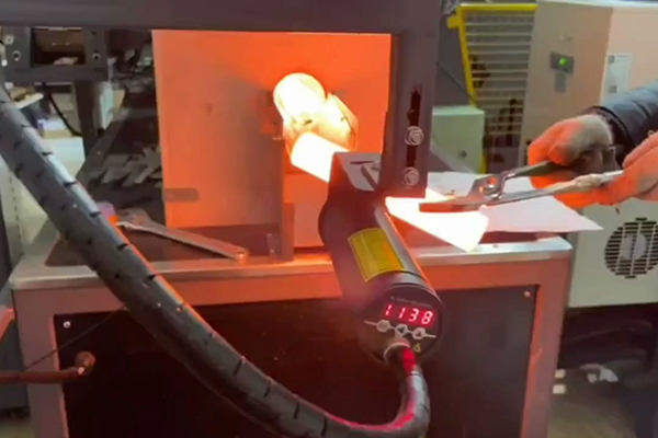 ��Ƶ����¯����Ƶ�������¯�����ߵ���