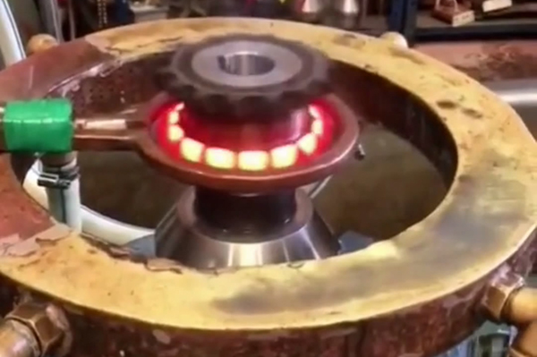 ���ִ���ø�Ƶ������