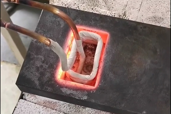 �ڿ׼��ȴ���ø�Ƶ��Ӧ�����豸