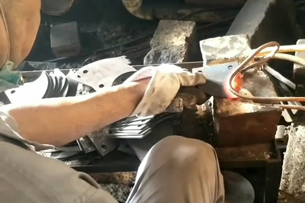 �и�Ƶ��Ӧ�����豸�Ե��ߴ����������