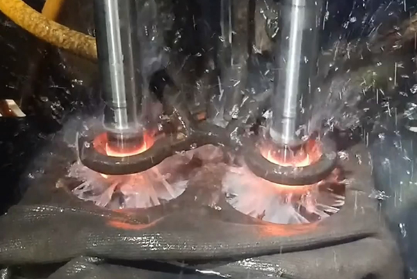 ˫��λ��Ƶ�������������豸