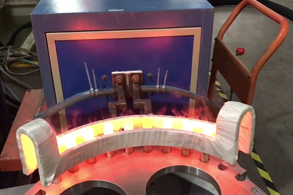 ����ֶ�ͷ�����ó���Ƶ��Ӧ�����豸