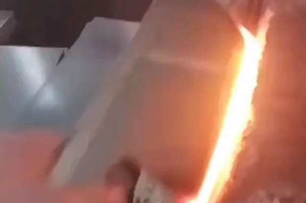 �ø�Ƶ�����Բ˵�����ȴ���