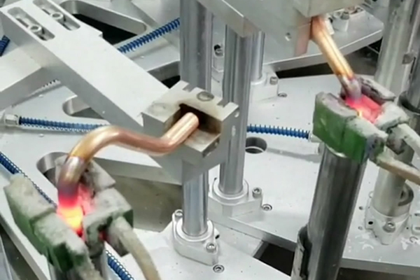 �ֳ�ʽ��Ƶ���Ȼ������ת�豸�Զ�������ͭ��