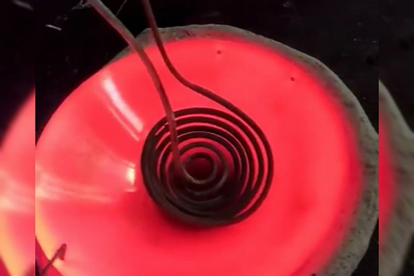 ��Ƶ�˻��豸����ͷ��ͷ�����˻��ȴ���