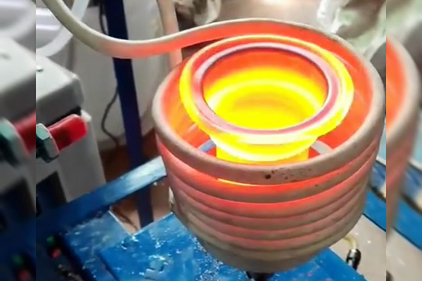 ��Ƶ�˻��豸����ֹ����˻��ȴ���