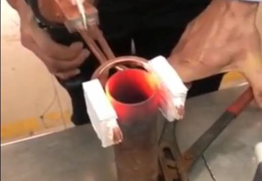 �ֳ�ʽ��Ƶ���Ȼ�-����U����Ȧ���ȸֹ���ʾ