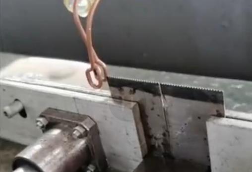 ��Ƶ������Ƭ��ݴ��ػ��豸