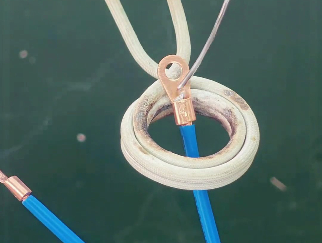 线束端子高频锡焊技术解析：新能源系统中的可靠性焊接方案