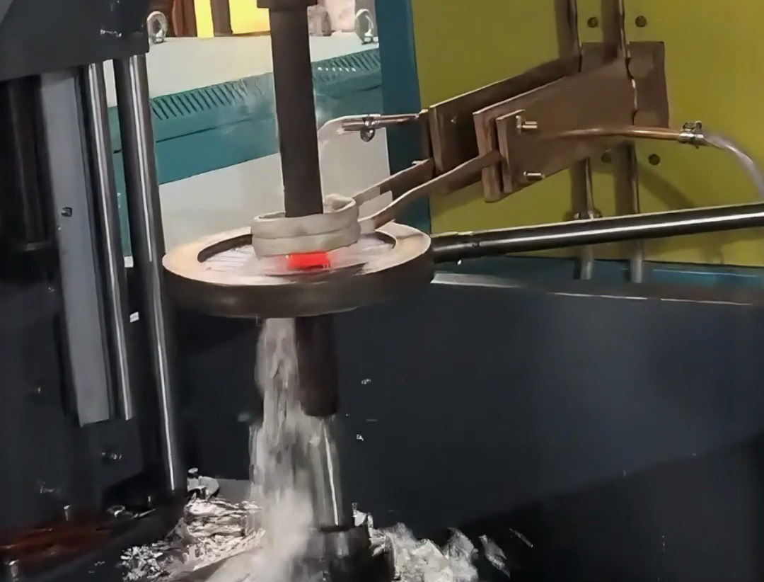 超音频立式淬火机床在长轴工件处理中的应用