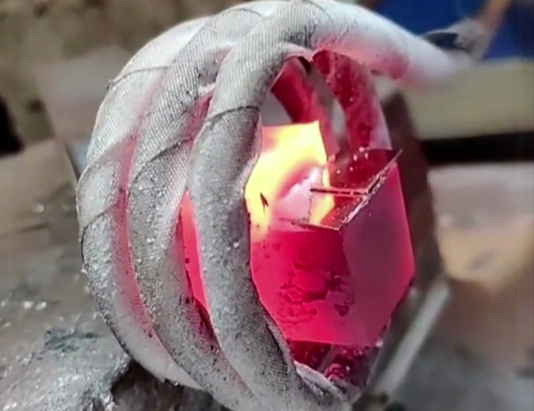 车刀高频焊接：硬质合金与刀体的高效精准结合工艺