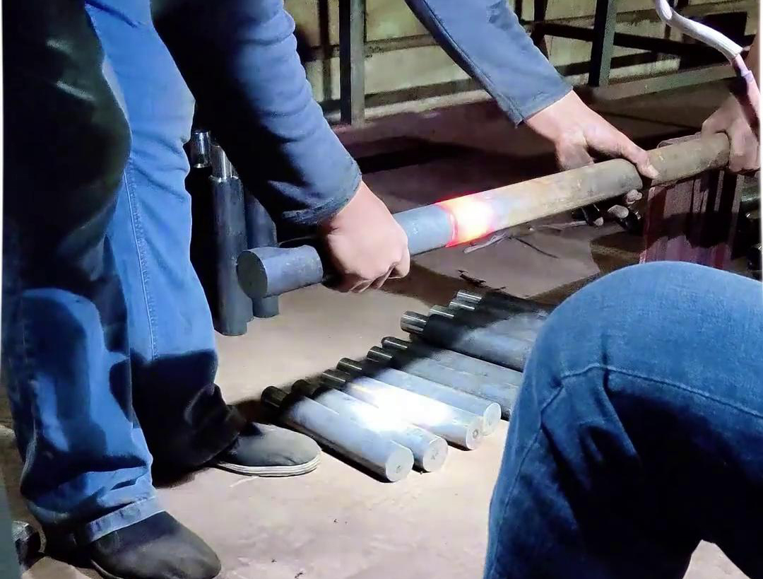 如何对轴类进行热装配工艺?简单,一台恒温可控感应加热设备即可