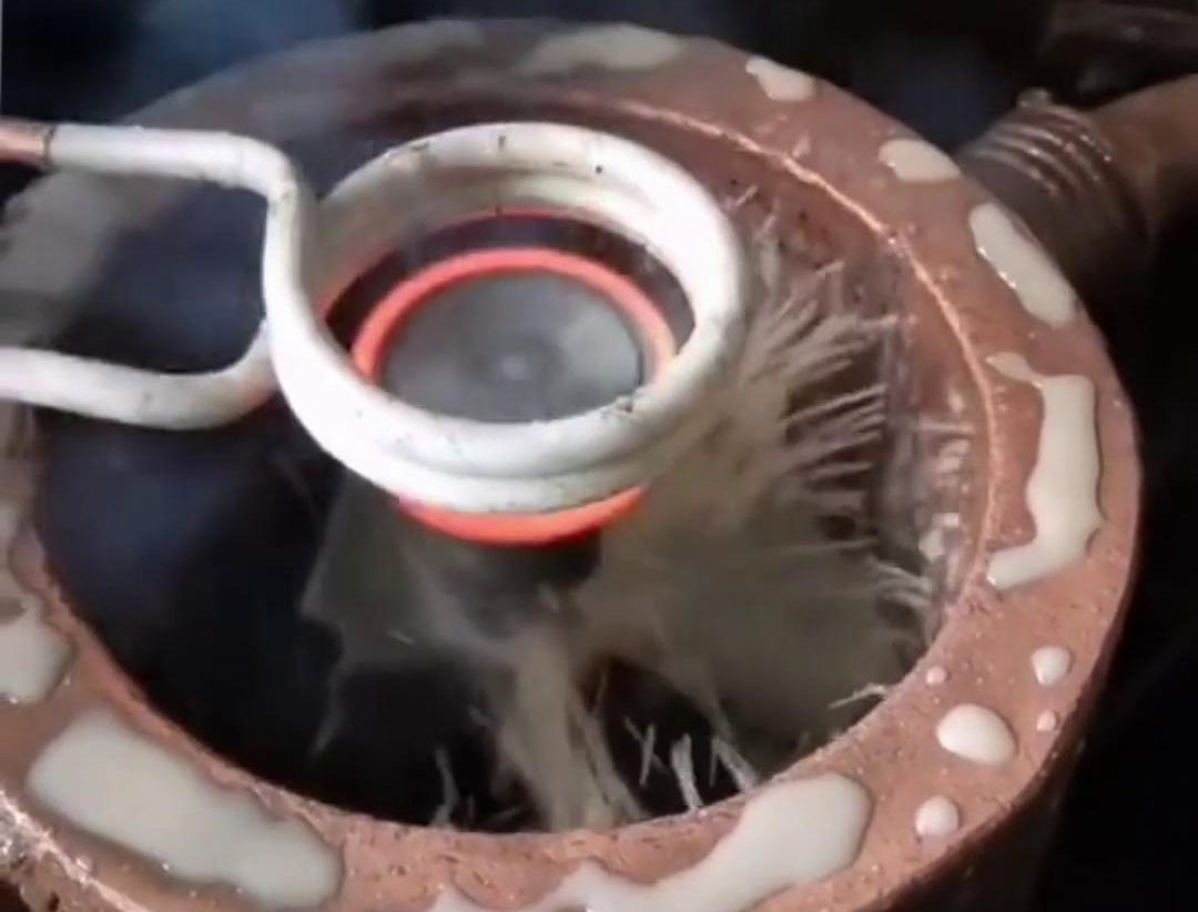 齿轮采用高频淬火工艺具有硬度高、变形量小等显著优势