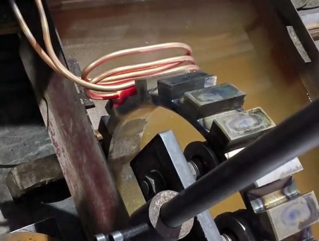 齿轮链轮淬火热处理需求考虑采用蓝鲸体育直播间
来完成