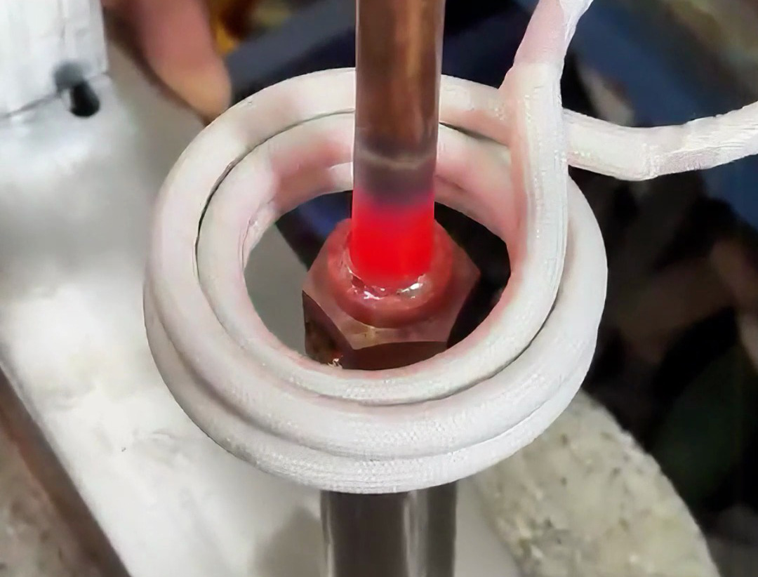 3分钟看懂铜件高频焊接，高频焊机速度与安全并存