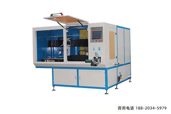 大中型超音频感应淬火设备厂选用价格比较贵的进口产品,沒有进口产品的生产厂家,适用整流管高频率,或晶闸管高频,若用整流管感应淬火,因頻率太高(200KHz),淬硬层较浅,斜角效用明显,强度不匀,切削容量不够。 东莞超音频感应淬火设备 若用晶闸管高频,因頻率太低。淬硬层过深,形变过多。扩大切削劳动量,强度层不一致。而且噪声大,加温热处理很慢,用电量大,成本费高等。超音频感应淬火设备特点:淬层适度,强度匀称一致,环保节能节电。 力华超音频感应淬火设备 超音频感应淬火设备开关电源主控芯片一部分安裝于机械设备的上端主机箱内,以進口法国IGBT主导元器件,多方面差别于以晶闸管为特点的高频和以整流管为特点的高压电源。关键电源电路有下列一部分构成:整流器滤波器一部分,逆变电源一部分,主控芯片和驱动器一部分,串联谐振模块,实际操作和各种各样维护。