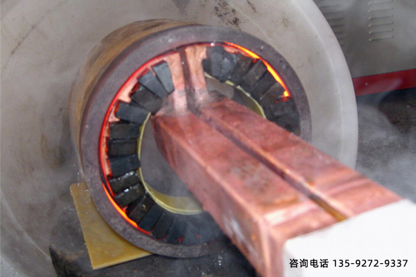 ���͸�Ӧ����